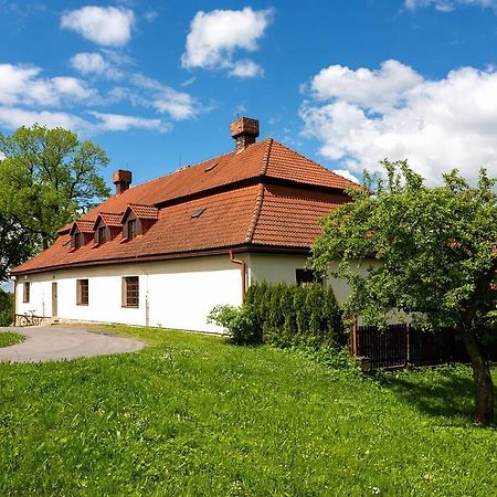 Hajenka Strakov Hotel Litomyšl Buitenkant foto