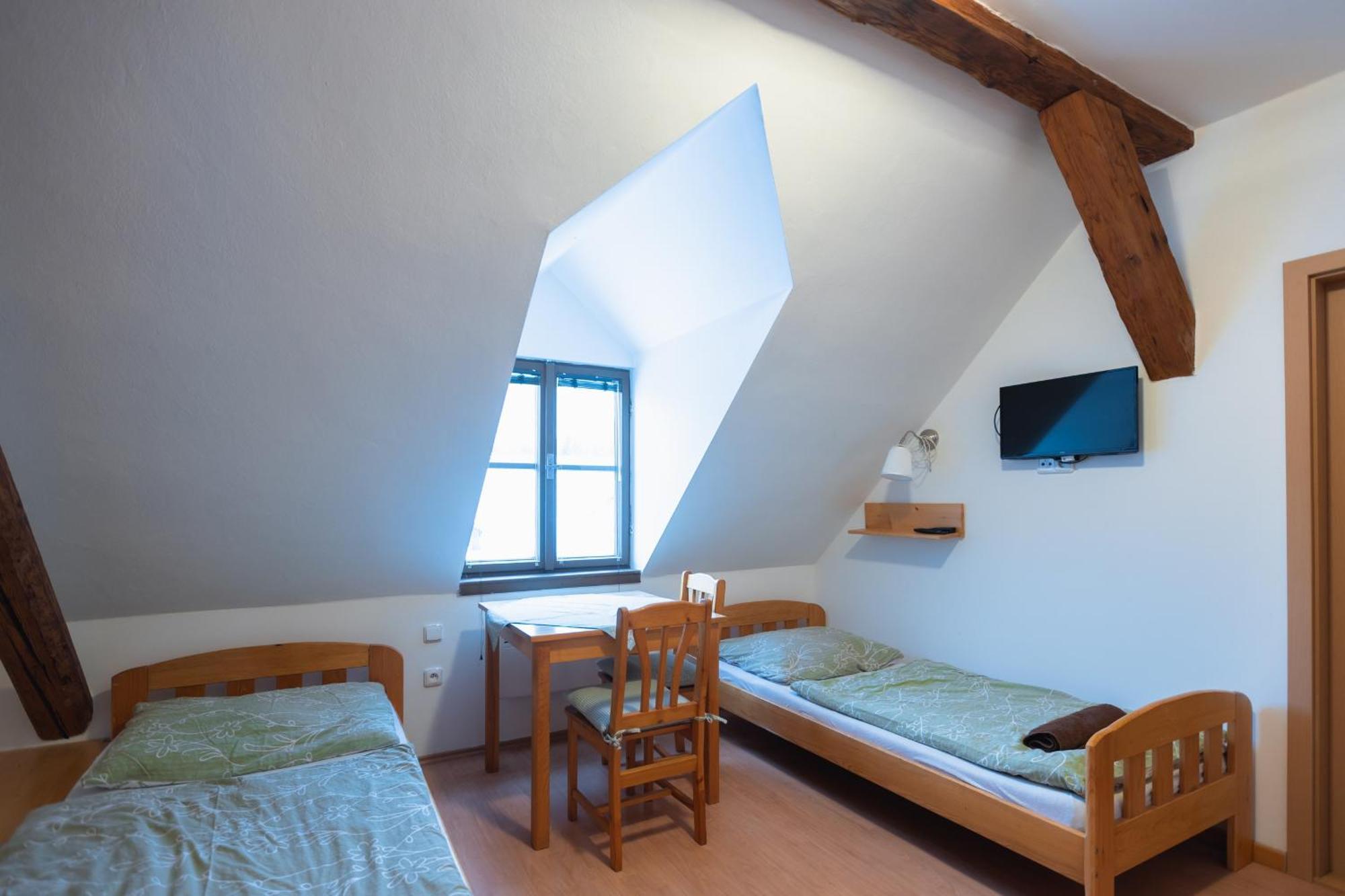 Hajenka Strakov Hotel Litomyšl Buitenkant foto