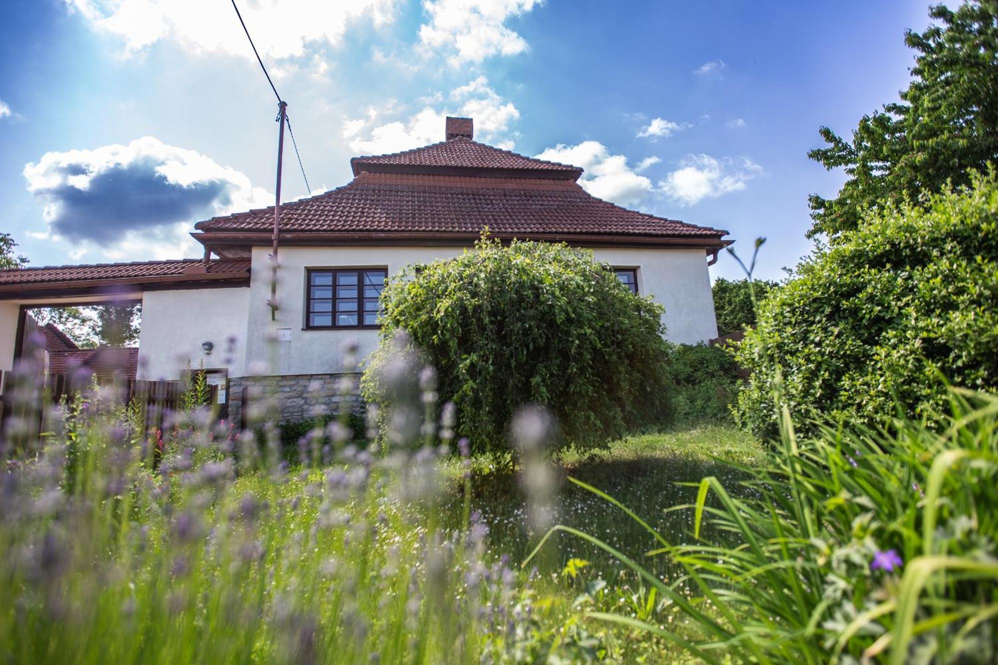 Hajenka Strakov Hotel Litomyšl Buitenkant foto
