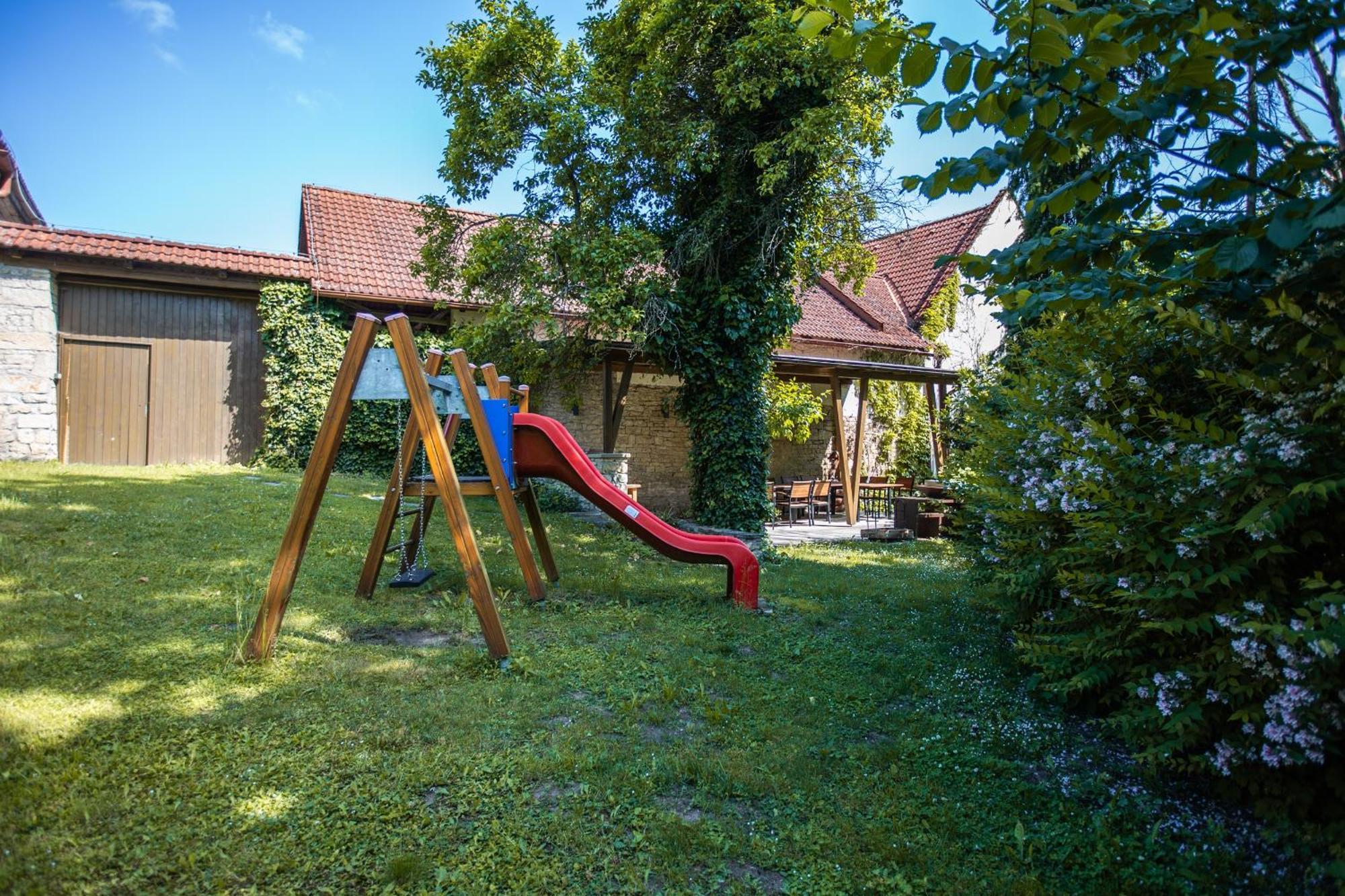 Hajenka Strakov Hotel Litomyšl Buitenkant foto